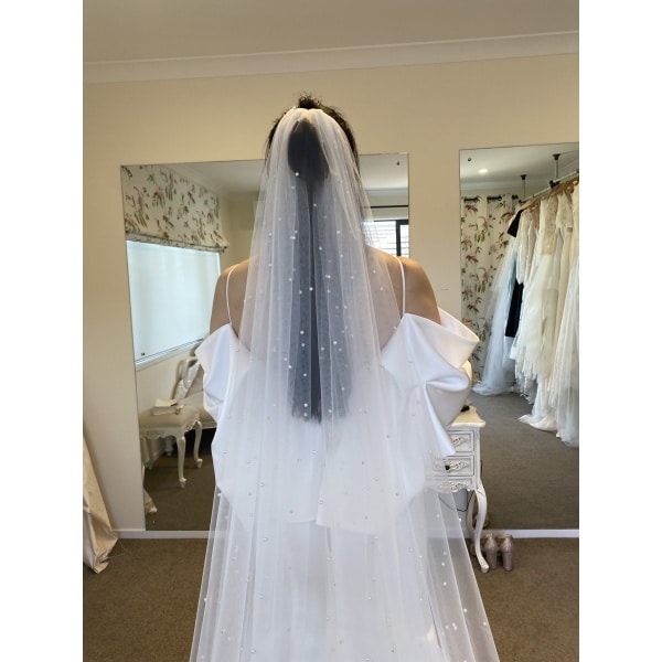 Pearl veil in Auckland